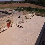 Masseria Carlini Bed & Breakfast 4*