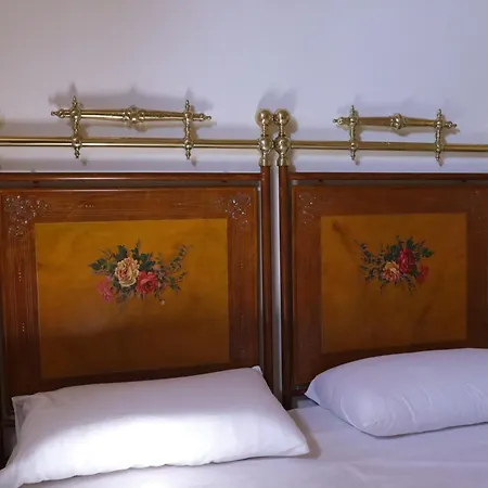 Masseria Carlini Frühstückspension *